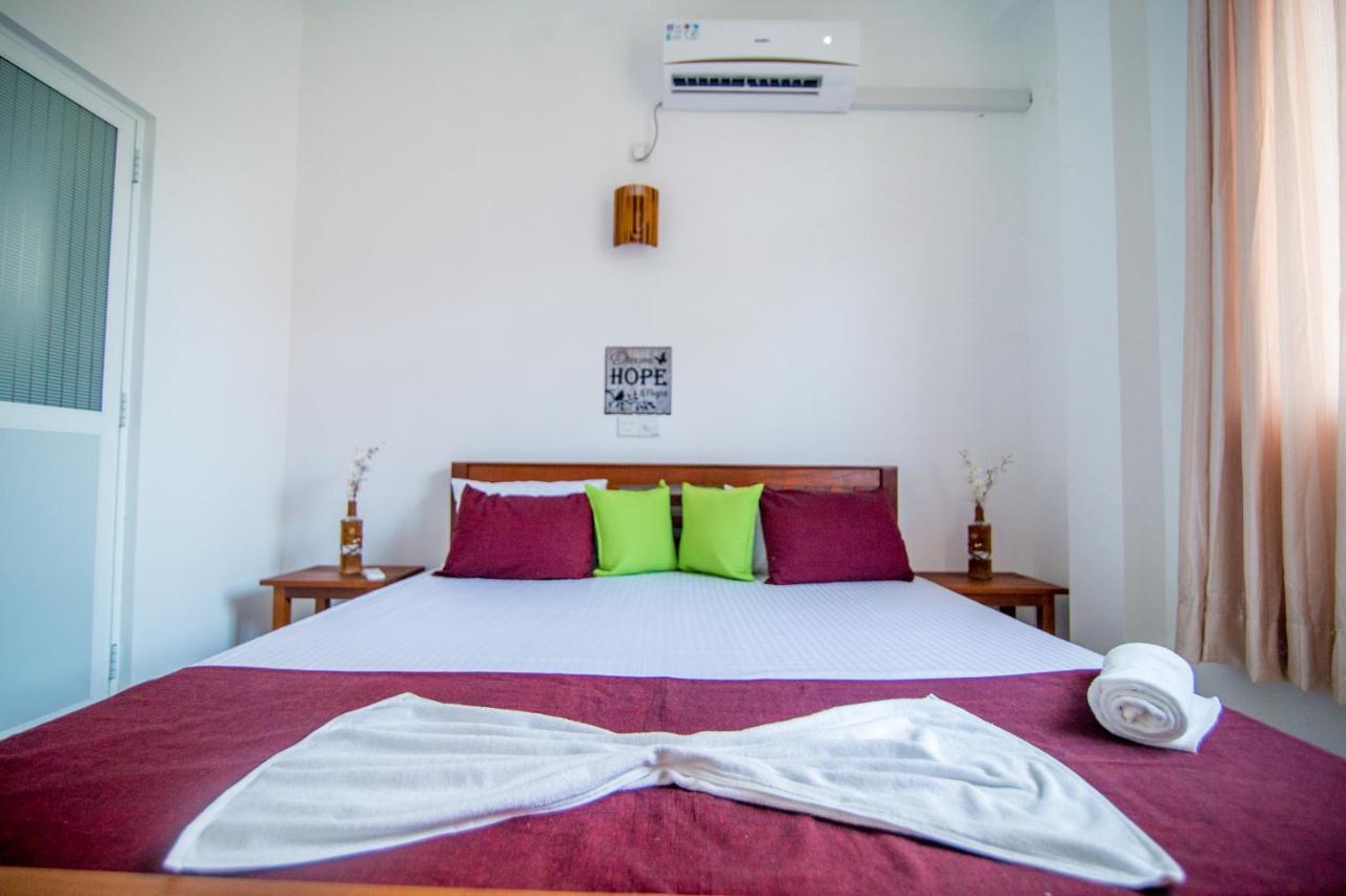 City Sunrise Hikkaduwa Exterior foto